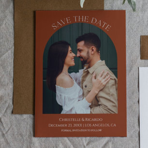 moderne Terracotta Burnt Orange Monogram Wedding Save The Date
