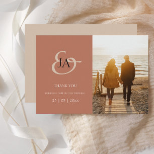 Moderne Terracotta Monogram Foto Wedding Vielen Da