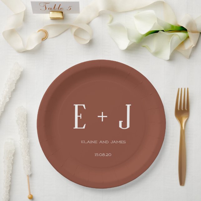 Moderne Terracotta & White Monogram Wedding Party Pappteller (Hochzeit)