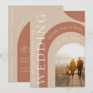 Moderne Terrakotta-Bogen-Foto-Hochzeit Einladung
