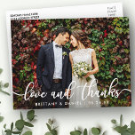Moderne trendige Liebe und Dank | Hochzeitsstift F Postkarte<br><div class="desc">Moderne trendige Liebe und Dank | Hochzeitspostkarte Foto</div>
