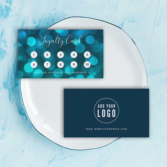 Moderne Trendy Calligraphy Aqua Blue Bokeh Lights Treuekarte (Von Creator hochgeladen)