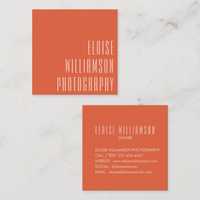 Moderne Trendy Chic Bold Typografy Orange Quadratische Visitenkarte (Vorne/Hinten)