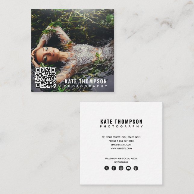 Moderne Trendy Minimal Foto QR Code Social Media Quadratische Visitenkarte (Vorne/Hinten)
