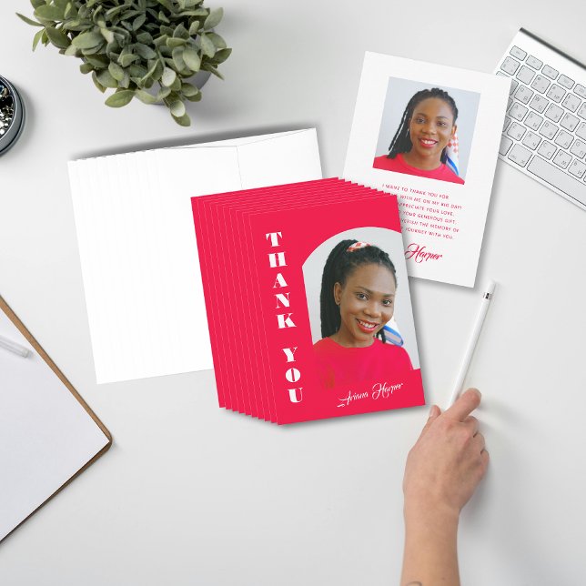 Moderne Trendy Schrift Pinker Abschluss (Von Creator hochgeladen)