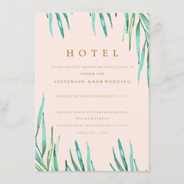 Moderne Tropical Beach Wedding Hotel Card Begleitkarte (Vorderseite)