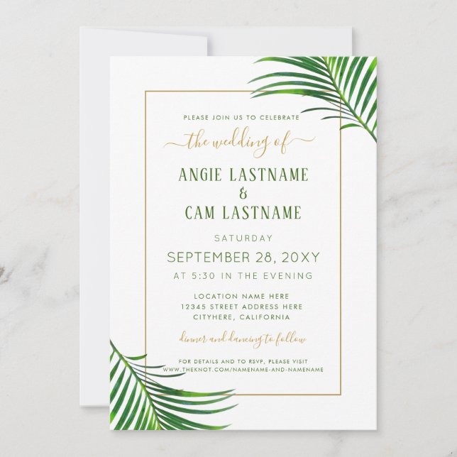 Moderne Tropics Palm Leaf Green und Gold Hochzeit Einladung (Vorderseite)