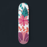 Moderne, türkisfarbene Blumendarstellung Skateboard<br><div class="desc">Moderne,  türkisfarbene Blumenmuster</div>