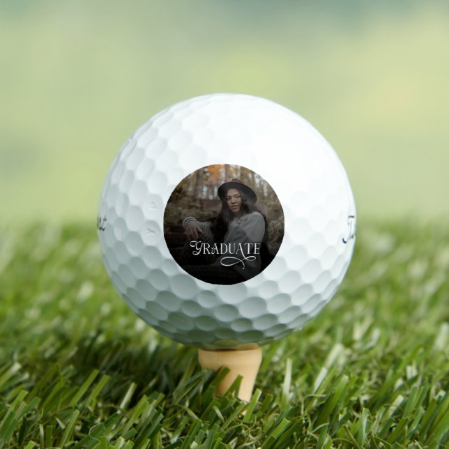 Moderne Typografie Absolventenfoto Abschluss  Golfball (Insitu T-Shirt)