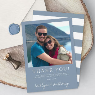 Moderne Typografie Dusty Blue Minimalistische Hoch Dankeskarte