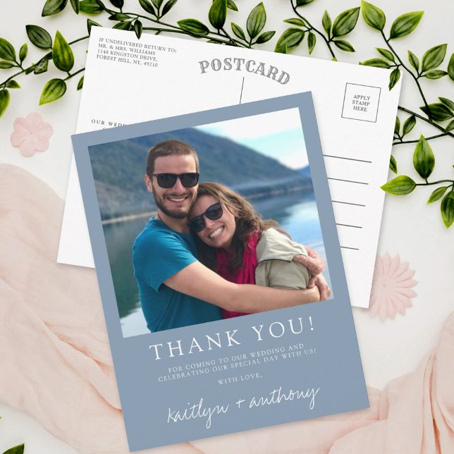 Moderne Typografie Dusty Blue Minimalistisches Fot Postkarte (Von Creator hochgeladen)