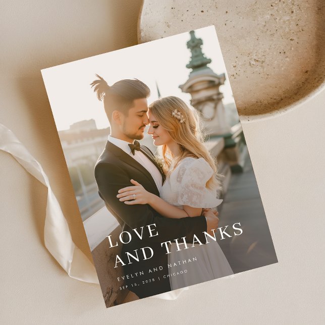 Moderne Typografie Einfache Overlay-Foto Hochzeit Dankeskarte (Von Creator hochgeladen)