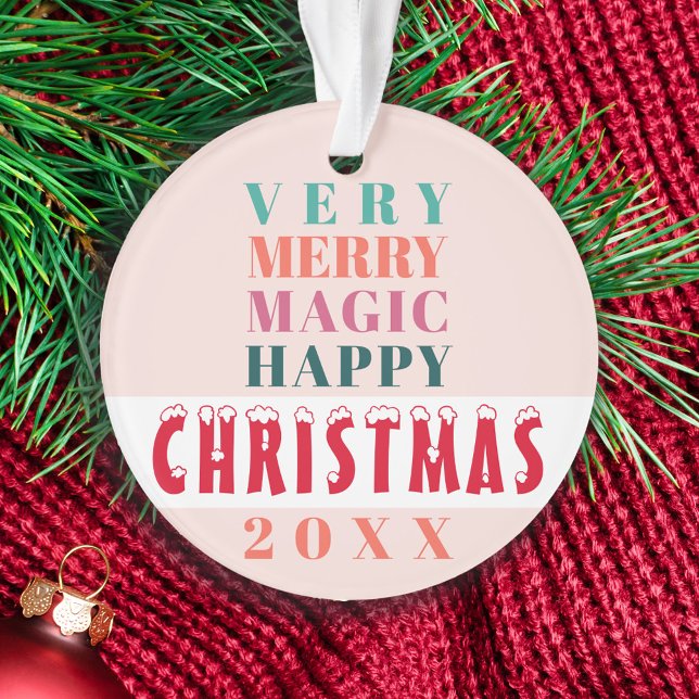 Moderne Typografie Frohe Weihnachtsfamilie Ornament (Von Creator hochgeladen)