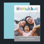 MODERNE TYPOGRAPHIE lustig buntes Foto Portrait Feiertagskarte<br><div class="desc">von kat massard >>> www.simplysweetPAPERIE.com << Ein super einfaches Foto-Urlaubskarte-Design, um die Saison mit Familie und Freunden zu feiern. Maximaler Platz, um Ihre schöne Familie zu zeigen! TIPS 1. Um das Foto zu verändern, drücken Sie den Knopf "Anpassen". 2. Sie können auch die Schriftart ändern, verschieben und mehr Text hinzufügen!...</div>