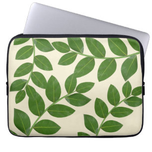 Moderne und elegante Blätter in der Bucht von Elfe Laptopschutzhülle