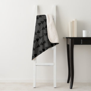 Moderne und stilvolle Black Hanging Dreiecke auf S Sherpadecke