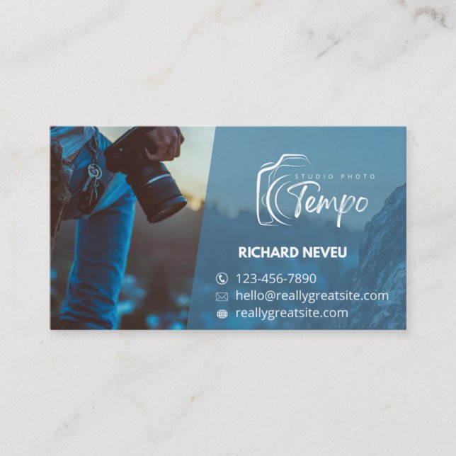 Moderne Visitenkarte für Fotografen – Studio-Foto (Vorderseite)