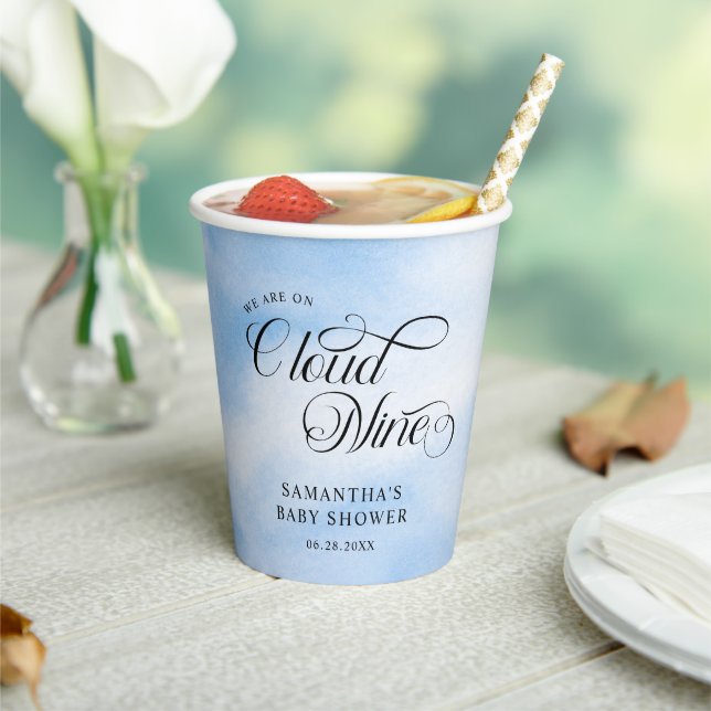 Moderne Wasserfarbe Blue Cloud Nine Baby Dusche Pappbecher (In Situ)