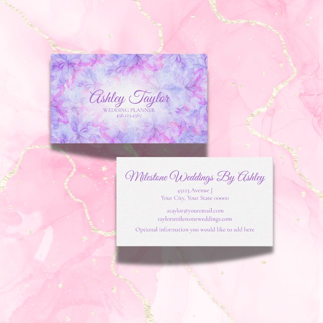 Moderne Wasserfarbe Professionell Rosa Blumen Visitenkarte (A vibrant watercolor pink and purple modern floral design sure to capture attention)