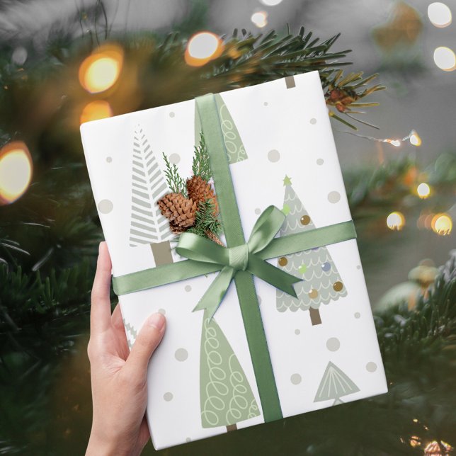 Moderne Weihnachtsbaumen Sage Olive Green Pattern Geschenkpapier (Von Creator hochgeladen)
