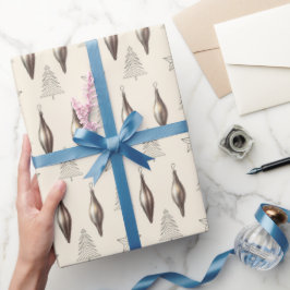 Moderne Weihnachtsdekorationen & Tannenbäume auf E Geschenkpapier