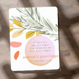 Moderne Weihnachtsschnee-Ornament auf Pinien Feiertagskarte