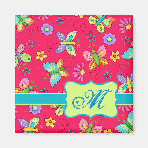 Moderne Whimsy-Schmetterlinge auf Red Monogram Per Magnet