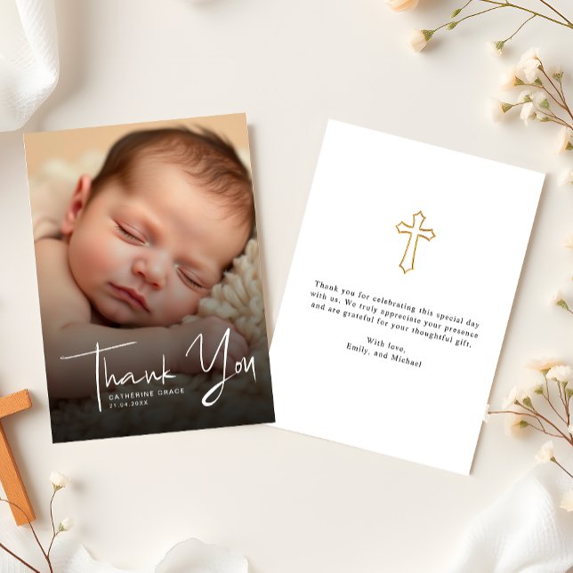Moderne White Script Religious Baby Foto Taufe Dankeskarte (Von Creator hochgeladen)
