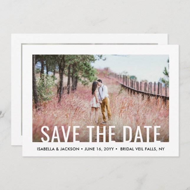 Moderne White Typografy Overlay Zwei-Foto-Hochzeit Save The Date (Vorne/Hinten)
