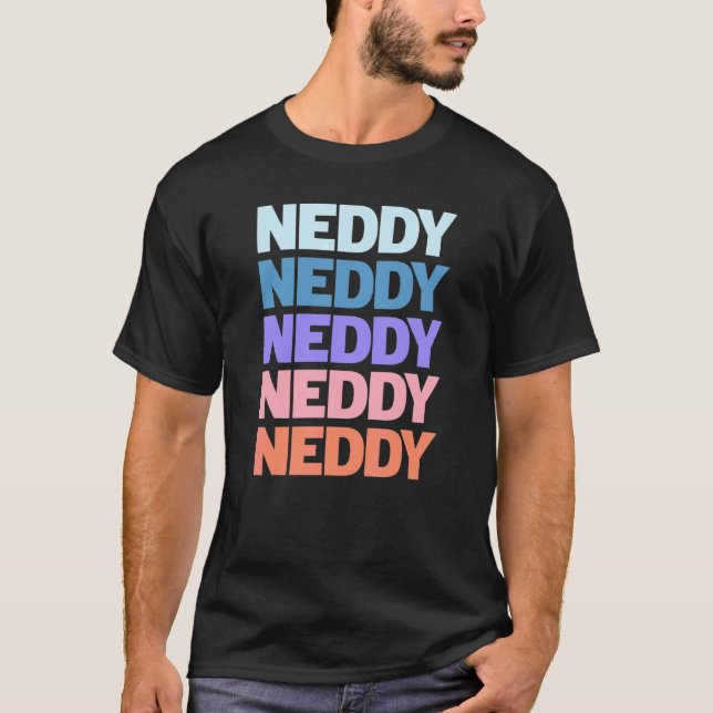 Moderne wiederholte Text Neddy T-Shirt (Vorderseite)