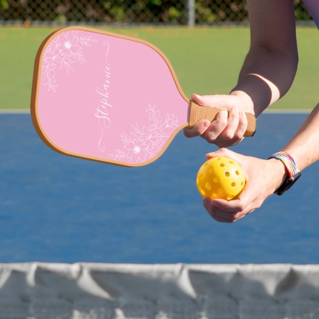 Moderne Wildblumen-Rosa-Script-Name Elegante Flora Pickleball Schläger (InSitu)