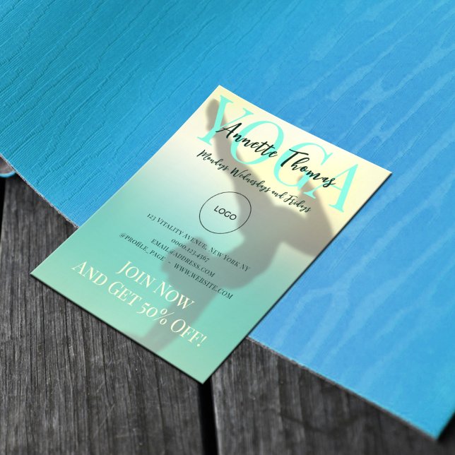 Moderne Yogalage mit Minzgefälle Flyer (Von Creator hochgeladen)