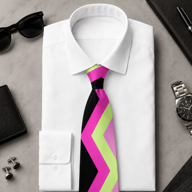 Moderne Zickzackmuster Schwarz Fuchsie Zickzack Krawatte (modern girly zigzag pattern black fuchsia chevron tie)