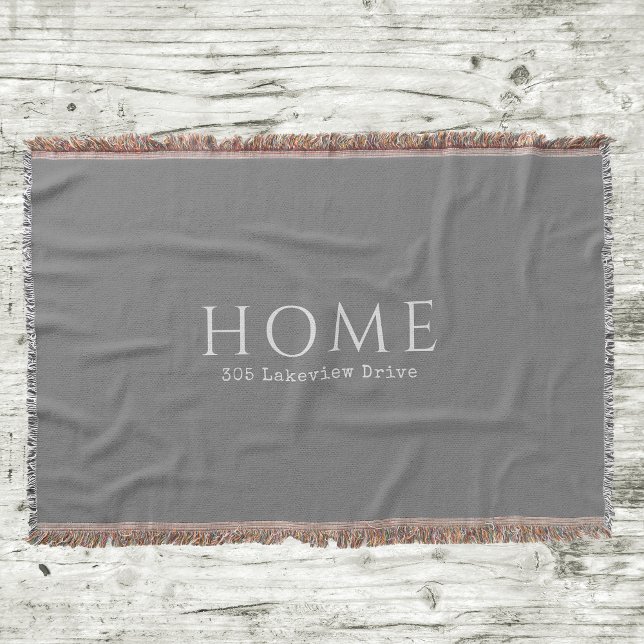 Moderne Zuhause-Typografie mit Ihrer Adresse Decke (There's no place like home! Personalize this custom throw with your address.)