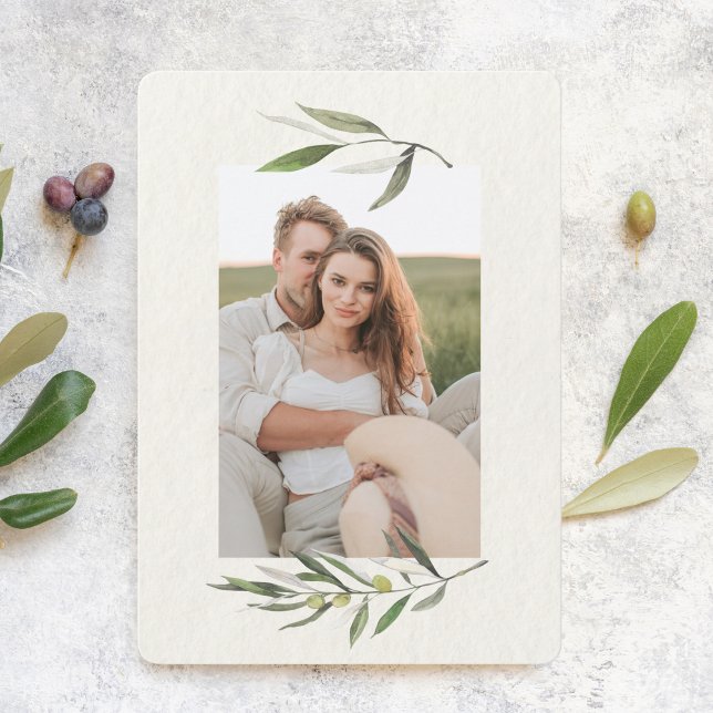 Moderne Zweigniederlassung aus grünem Olive Save The Date (Von Creator hochgeladen)