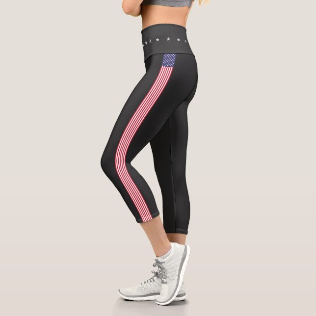 Moderner 4. Juli American Flag Name Summer Capri Leggings (Links)