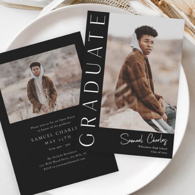 Moderner Abschluss für vertikales Foto Einladung (Modern typographic 2 photo graduation announcement invitation.)