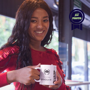 Moderner Absolvent Grad Cap Abschlussjahrgang 2024 Kaffeetasse