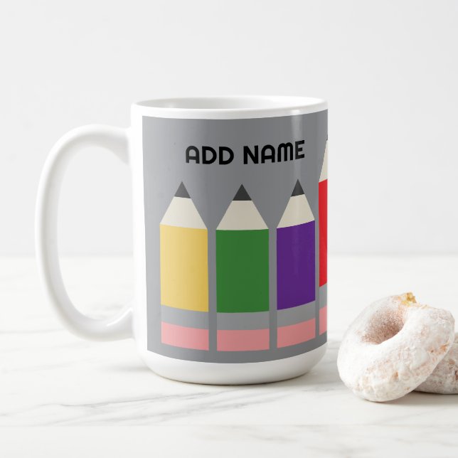 Moderner Bleistift mit Lehrername Kaffeetasse (Mit Donut)