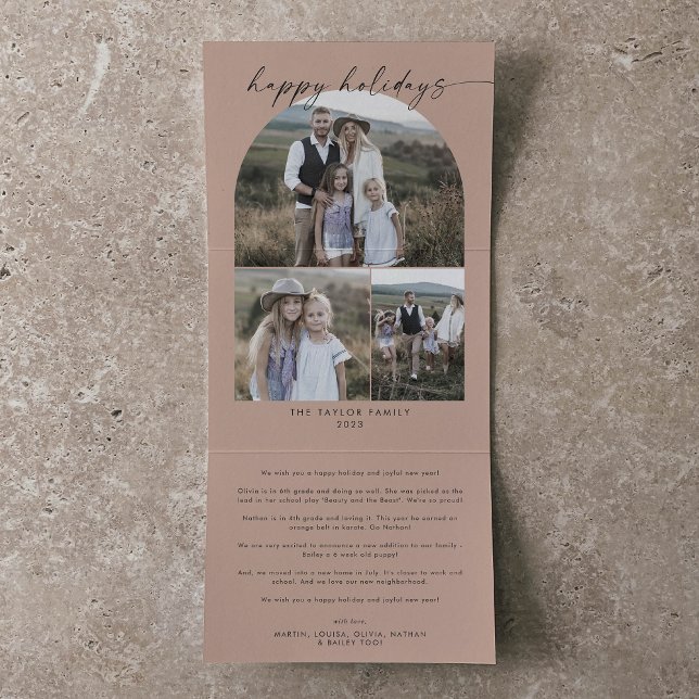 Moderner Bogen | Lachs - Happy Holidays FotoCollag Dreifach Gefaltete Urlaubskarte (Von Creator hochgeladen)