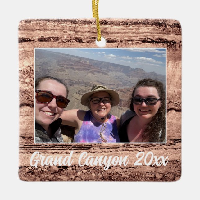 Moderner brauner beige Sepa verbrannter orangerer  Keramikornament (Vorderseite)