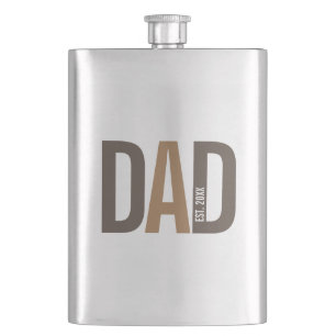 Moderner brauner Personalisierter Vater etabliert Flachmann