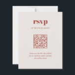 Moderner brauner Trendy Mix Match Wedding QR Code RSVP Karte<br><div class="desc">Die moderne braune Ivory Trendy Mix Match Wedding QR Code RSVP Card bietet moderne,  fett-moderne Paarungen.</div>