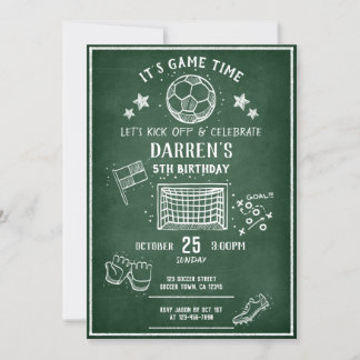 Moderner Chalkboard Fußball bis zum Geburtstag Einladung
