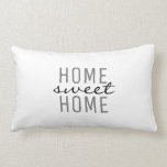 Moderner Chic frische weiße Zuhause-Bonbon-Familie Lendenkissen<br><div class="desc">Modernes Chic neues weißes Zuhause-süßes Zuhause-Familie Throw Kissen.
Sie können den Text leicht ändern.</div>