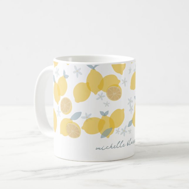 Moderner Citrus Lemons Muster Individuelle Name Kaffeetasse (Vorderseite Links)