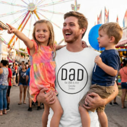 Moderner Dad mit einfachen Kindernamen etabliert T-Shirt