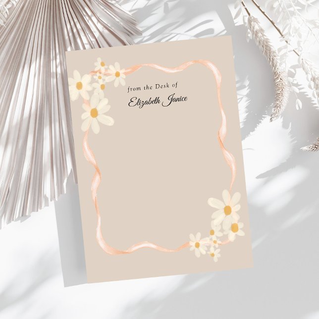 Moderner Daisy Floral Brown Name Mitteilungskarte (Von Creator hochgeladen)