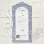 Moderner Dusty Blue & Silver Glitzer Snow QR Code All In One Einladung<br><div class="desc">AUCH MIT EINEM QR-CODE, DER IM UAWG BEREICH AUSGEWÄHLT WERDEN KANN, ODER OHNE AUSWAHL DES ABENDS. Dieses einfache, aber elegante Hochzeitsinspektionsdesign zeichnet sich durch einen schönen, staubblauen Hintergrund mit sanft fallenden weißen Schneeflocken aus. Der Text wird auf einem gewölbten, weißen Textbereich über einem Imitat silbernen Glitzer angezeigt, um den Winterspass...</div>