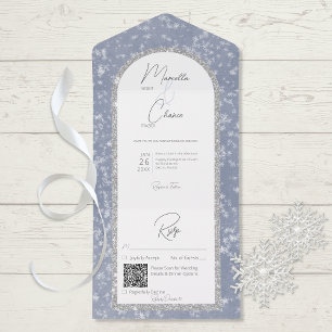 Moderner Dusty Blue & Silver Glitzer Snow QR Code All In One Einladung